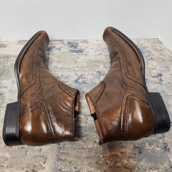 Giorgio Brutini Brown Leather square toe boots. Men\'s size 7M main image 5